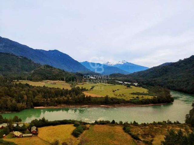 Río y Acceso Fluvial: Paraíso en Puerto El Arenal