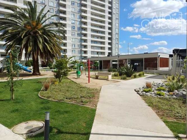 Depto. estilo mariposa en Condominio Altos de Lircay - Sector U. de Talca