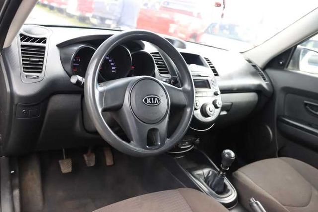 KIA SOUL AÑO 2010 HATCHBACK MOTOR BENCINA CAJA MT SIN AC