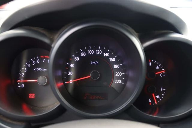 KIA SOUL AÑO 2010 HATCHBACK MOTOR BENCINA CAJA MT SIN AC