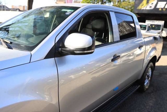 CAMIONETA JMC VIGUS AÑO 2021 2.5 DIESEL MT 4X2 FULL EQUIPO AC