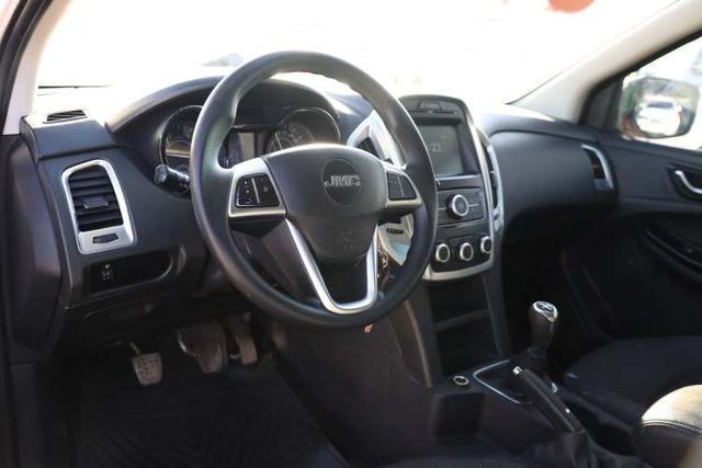 CAMIONETA JMC VIGUS AÑO 2021 2.5 DIESEL MT 4X2 FULL EQUIPO AC