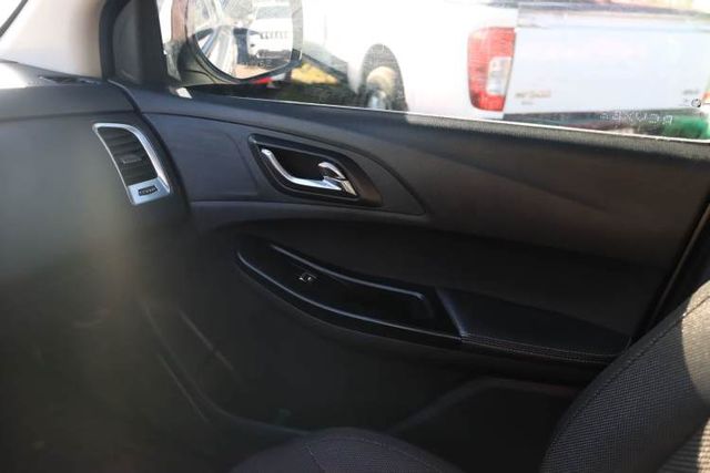 CAMIONETA JMC VIGUS AÑO 2021 2.5 DIESEL MT 4X2 FULL EQUIPO AC