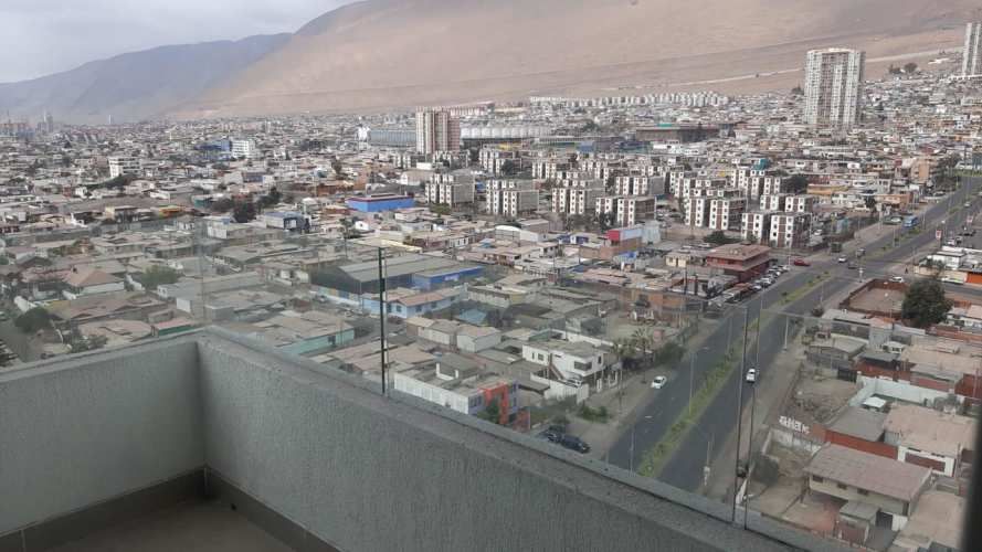 DEPARTAMENTO EDIFICIO PARADISE/ A METROS DE PLAYA BRAVA.