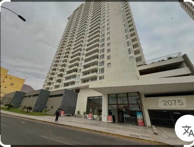 DEPARTAMENTO EDIFICIO PARADISE/ A METROS DE PLAYA BRAVA.