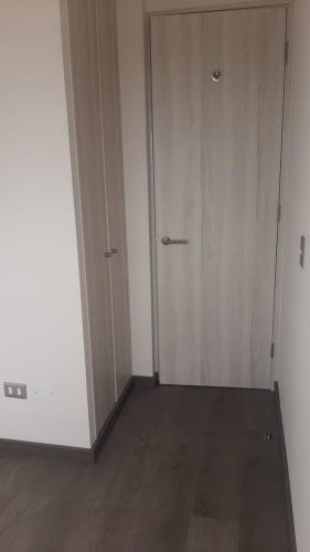 DEPARTAMENTO EDIFICIO PARADISE/ A METROS DE PLAYA BRAVA.