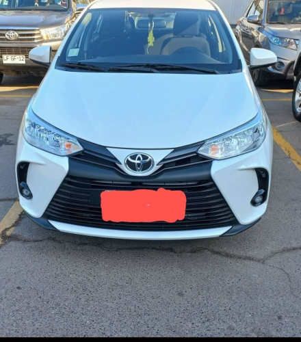 Toyota yaris full
