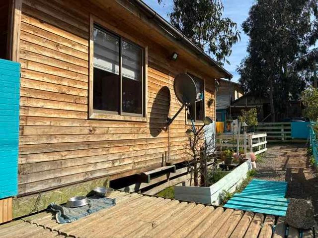 Dos casas y terreno de 700 m - El Membrillo