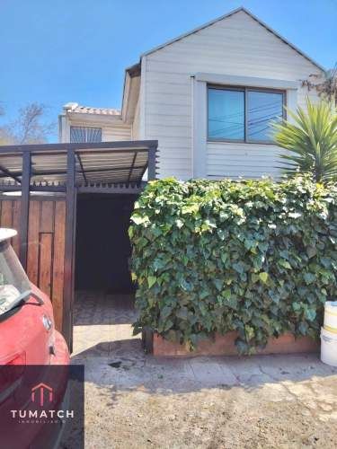 Casa en venta c/ estacionamiento en Las Mercedes