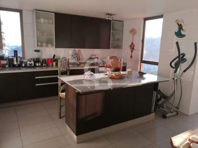 Departamento último piso, Colegio Santa Úrsula, Vitacura