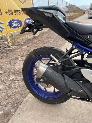YAMAHA MT-25