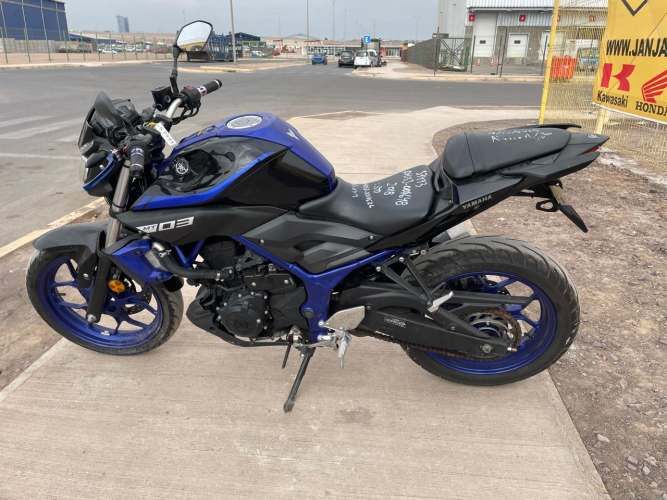 YAMAHA MT-25