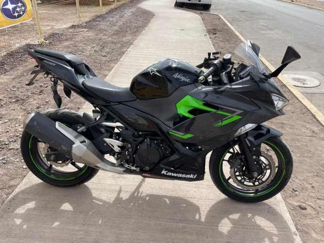 KAWASAKI NINJA 400cc