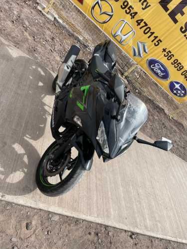 KAWASAKI NINJA 400cc