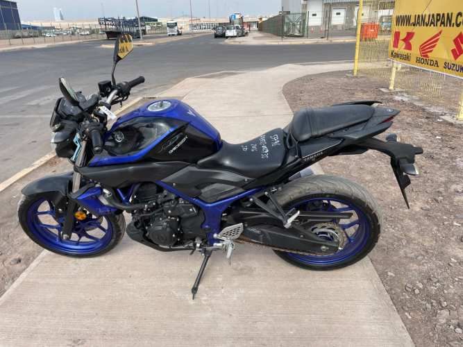 YAMAHA MT-25