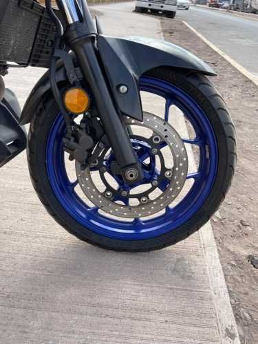 YAMAHA MT-25