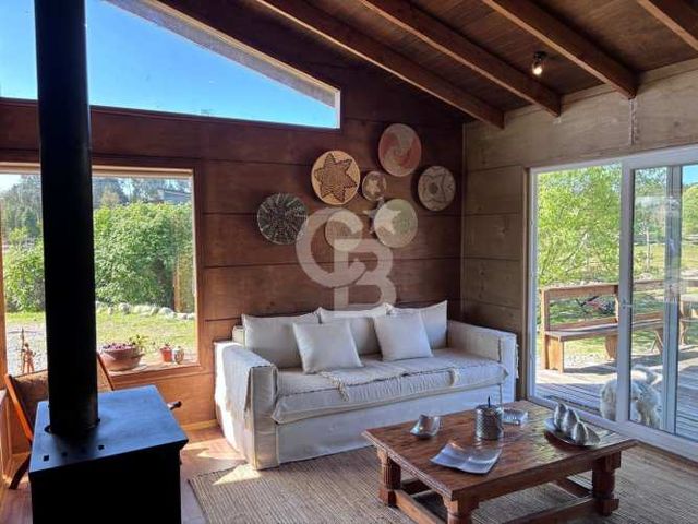 Acogedora Casa con Quincho y Cabañas