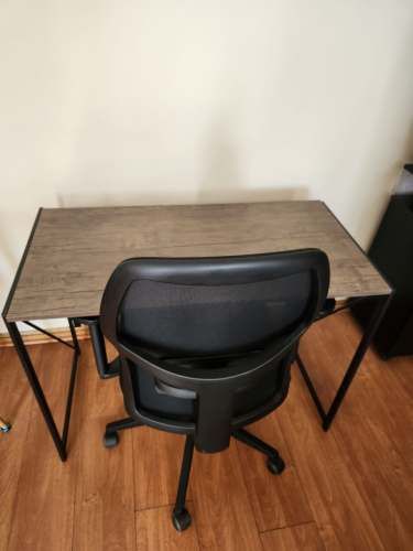 pack escritorio + silla ergonómica