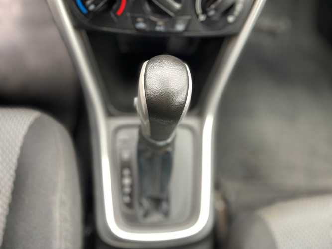 SUZUKI CROSS GL HB 1.6 2015