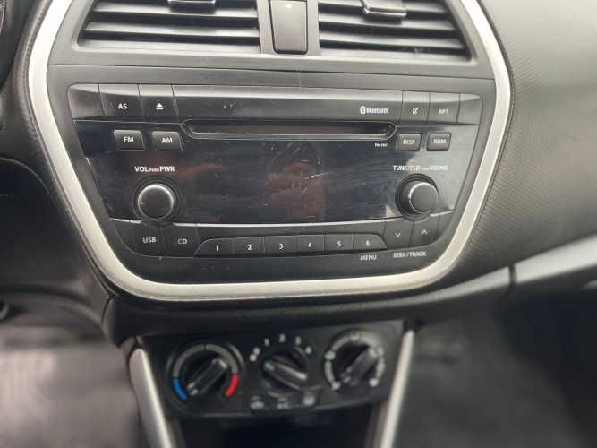 SUZUKI CROSS GL HB 1.6 2015