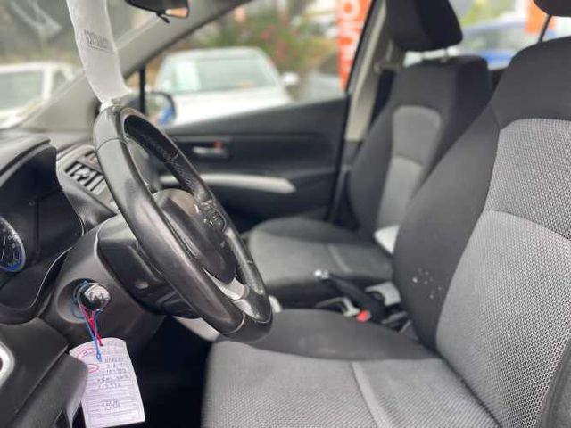 SUZUKI CROSS GL HB 1.6 2015