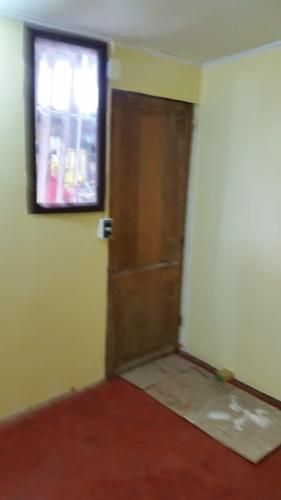 ARRIENDO PIEZA A PERSONA SOLA Y/O PAREJA SIN NIÑOS QUINTA NORMAL