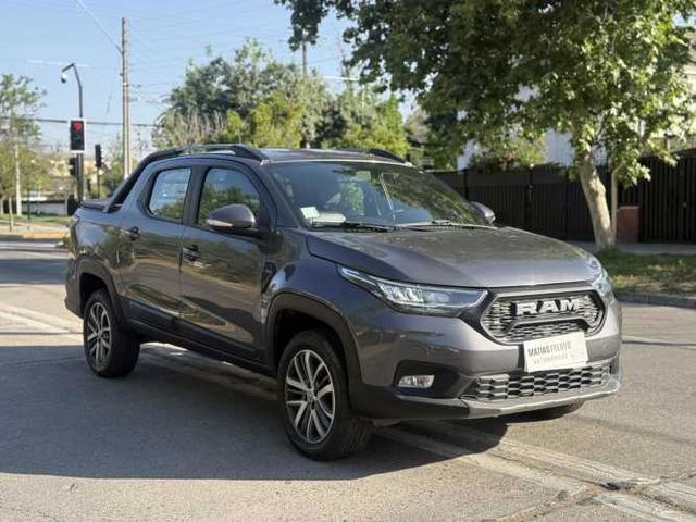 2023 Ram 700 1.3 Laramie DC