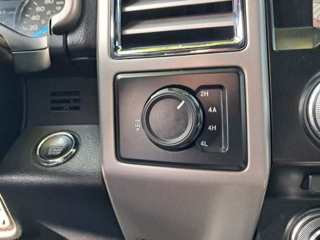 FORD F-150 LARIAT SPORT 4X4 5.0 AUT 2016