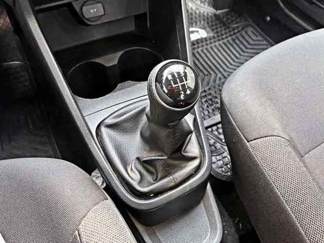 VOLKSWAGEN SAVEIRO 2024