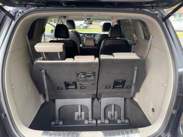 KIA GRAND CARNIVAL LIMITEDPUERTAS ELECTRICAS CAMARA 8 PASAJEROS