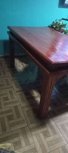Mesa de comedor madera firme