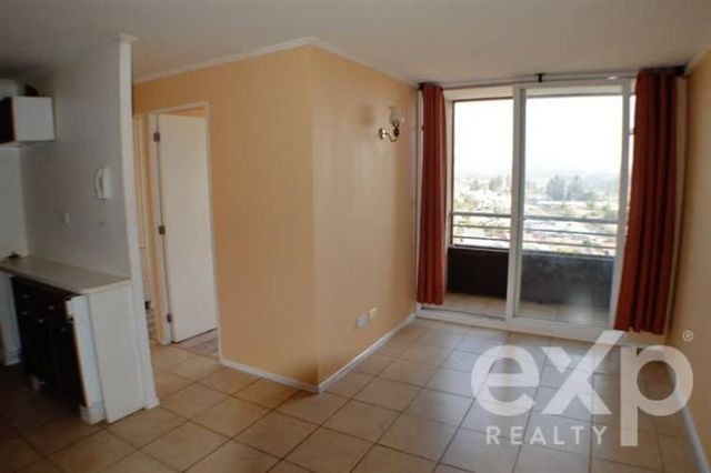 DEPARTAMENTO Frente a Colegio Teniente Serrano, Primera Torre a mano izquierda