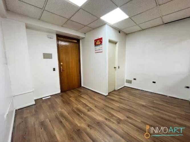 OFICINA Edificio Campanario