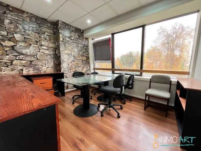 OFICINA Edificio Campanario