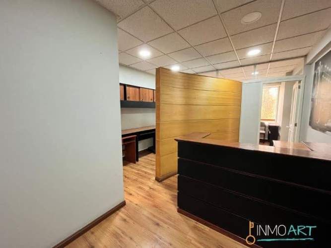 OFICINA Edificio Campanario