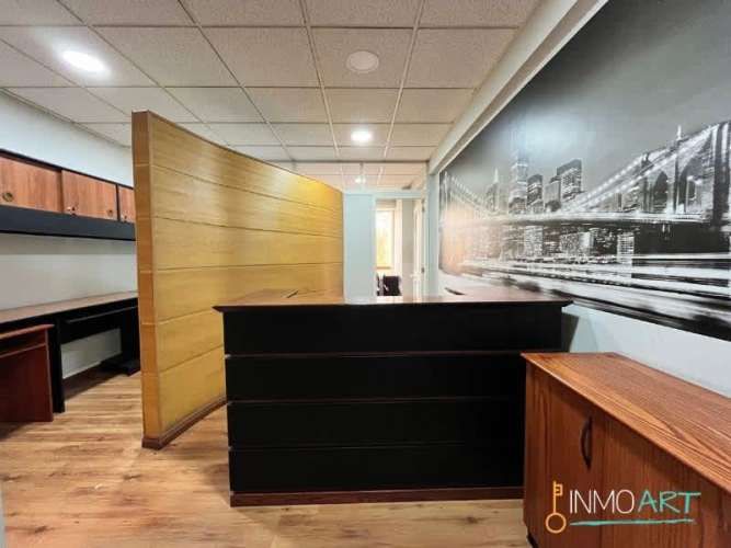 OFICINA Edificio Campanario