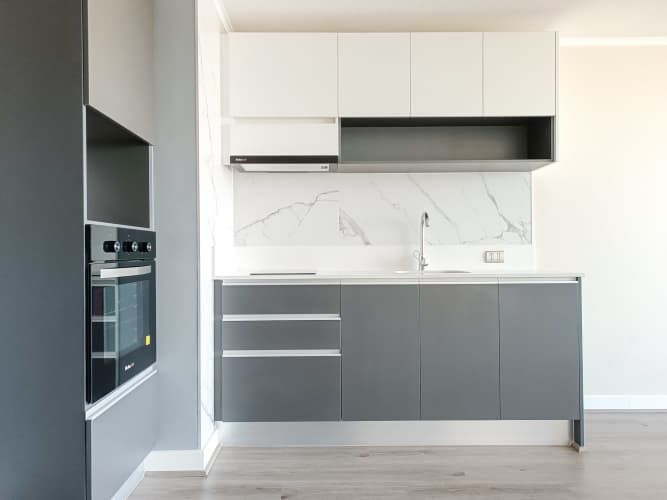 Av. María Rozas Velá [2744-1]