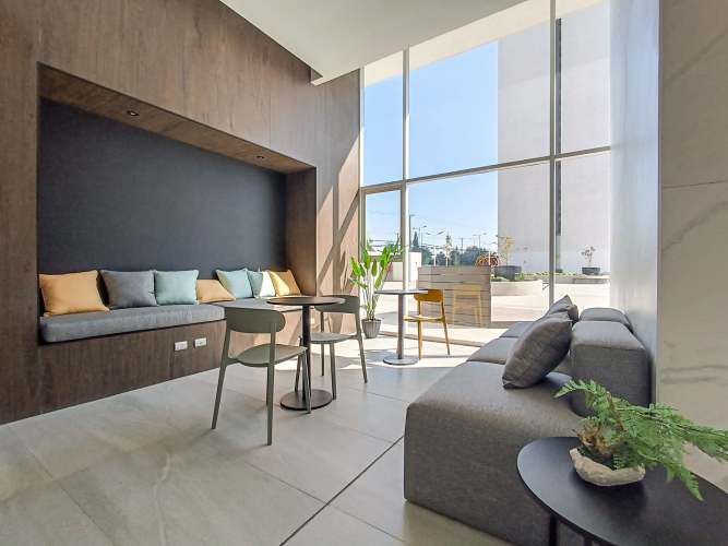 Av. María Rozas Velá [2744-1]