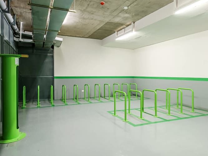 Av. María Rozas Velá [2744-1]