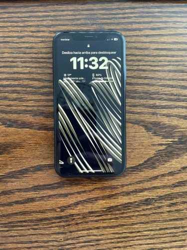 iPhone XR 64 GB color negro