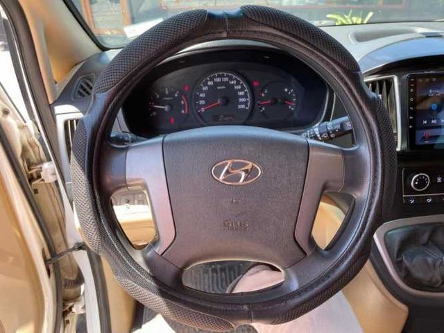 HYUNDAI H1  2.5 TDI 12 PAS 2018