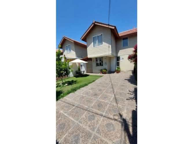 SE VENDE. CASAS DEL VALLE. PUENTE ALTO.
