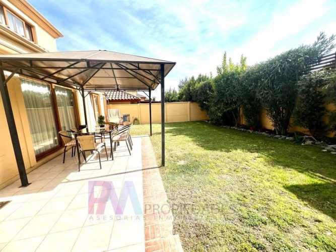 CASA Avenida hacienda Macul