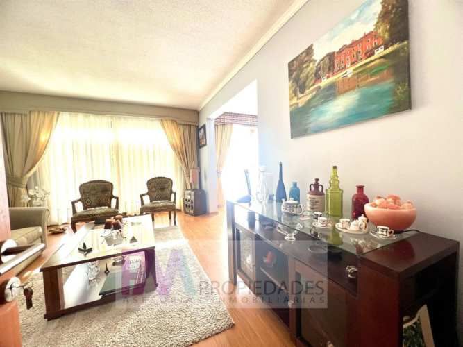 CASA Avenida hacienda Macul