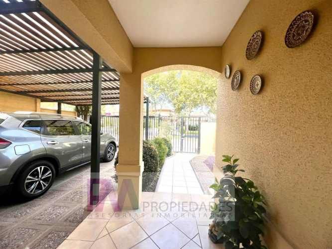 CASA Avenida hacienda Macul