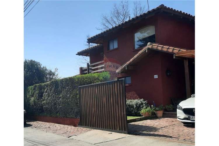 Venta casa la reina 4d+3b+2e+1d+b servicio