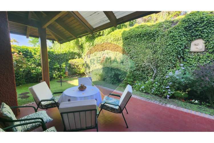 Venta casa la reina 4d+3b+2e+1d+b servicio