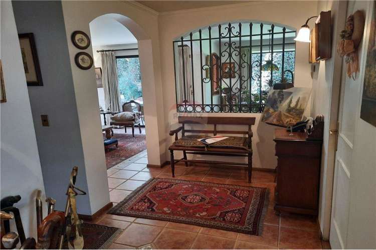 Venta casa la reina 4d+3b+2e+1d+b servicio