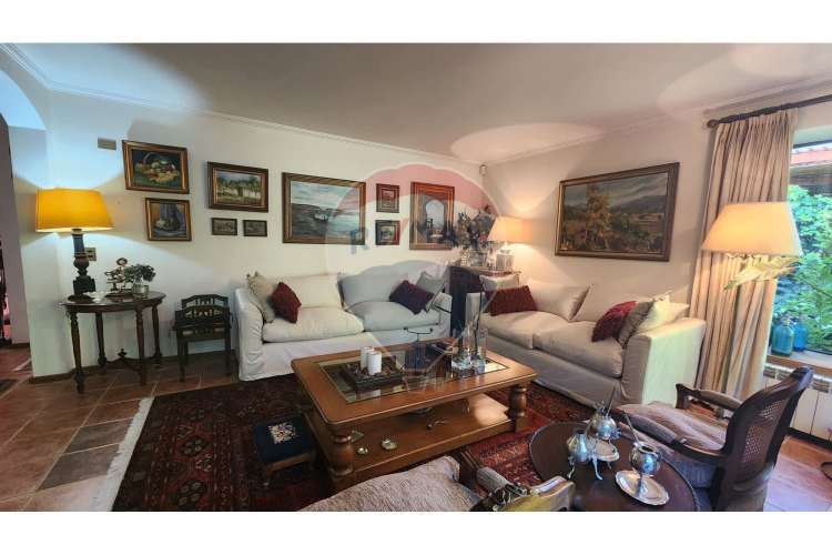 Venta casa la reina 4d+3b+2e+1d+b servicio