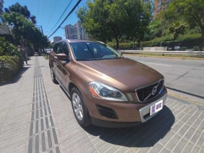 VOLVO XC60 PLUS 2.0T 2011